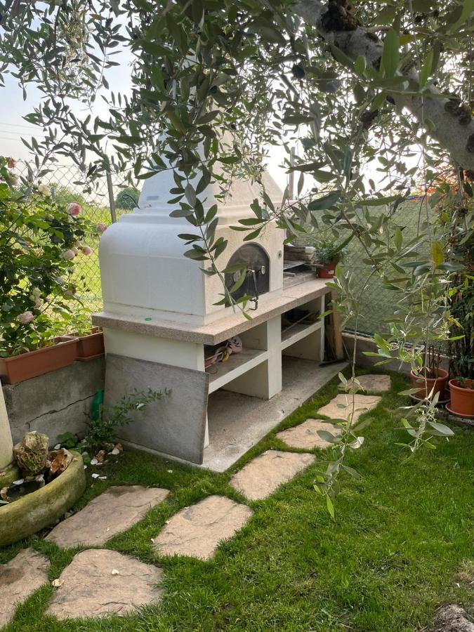 Casa Vacanze Collina Del Lago Pastrengo Buitenkant foto